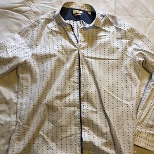 Penguin Heritage Slim Fit in Men - 17